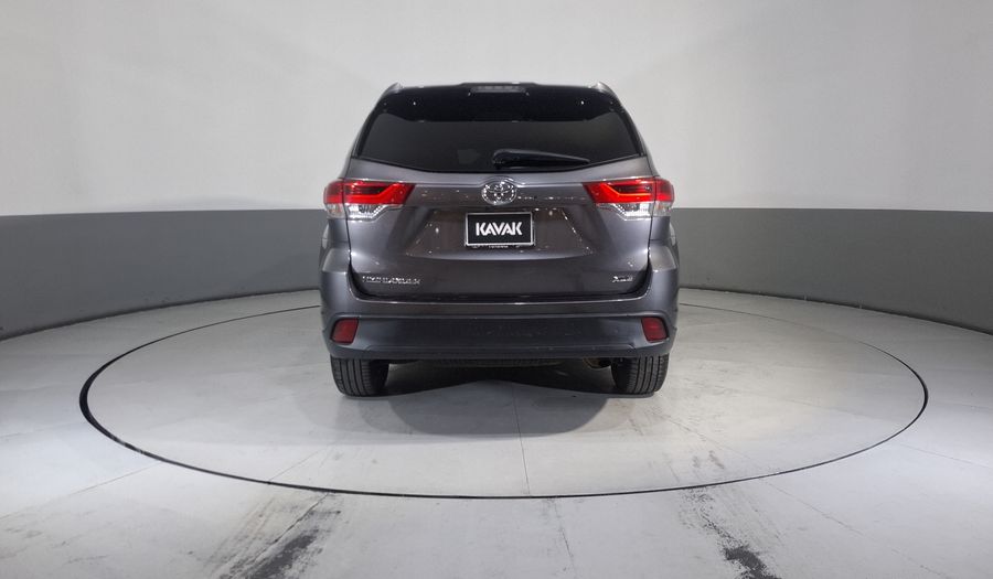 Toyota Highlander 3.5 XLE Suv 2017