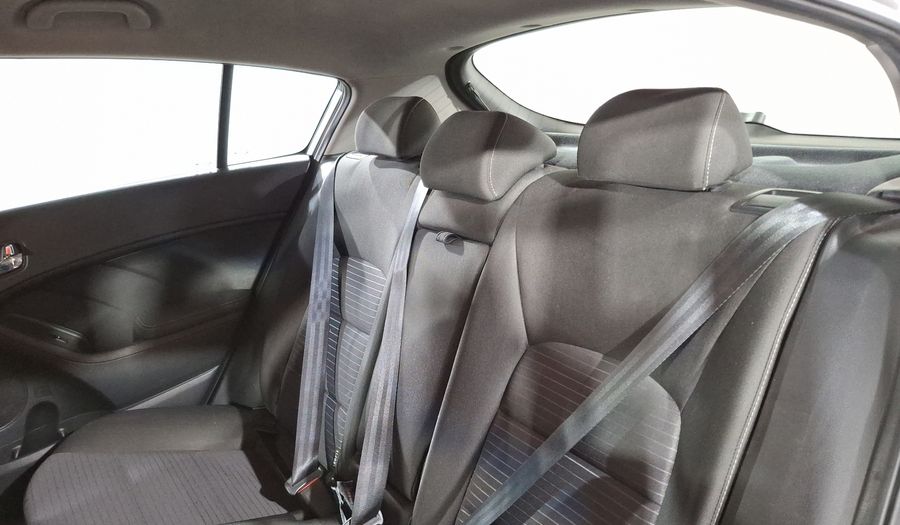 Kia Forte 2.0 EX Hatchback 2018