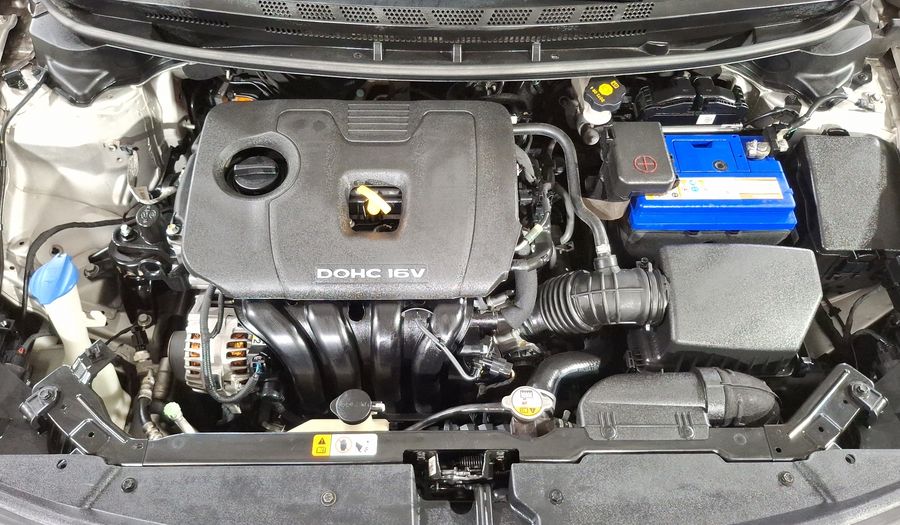 Kia Forte 2.0 EX Hatchback 2018