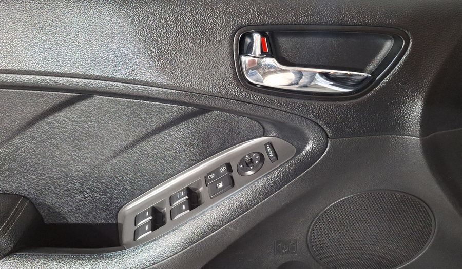 Kia Forte 2.0 EX Hatchback 2018