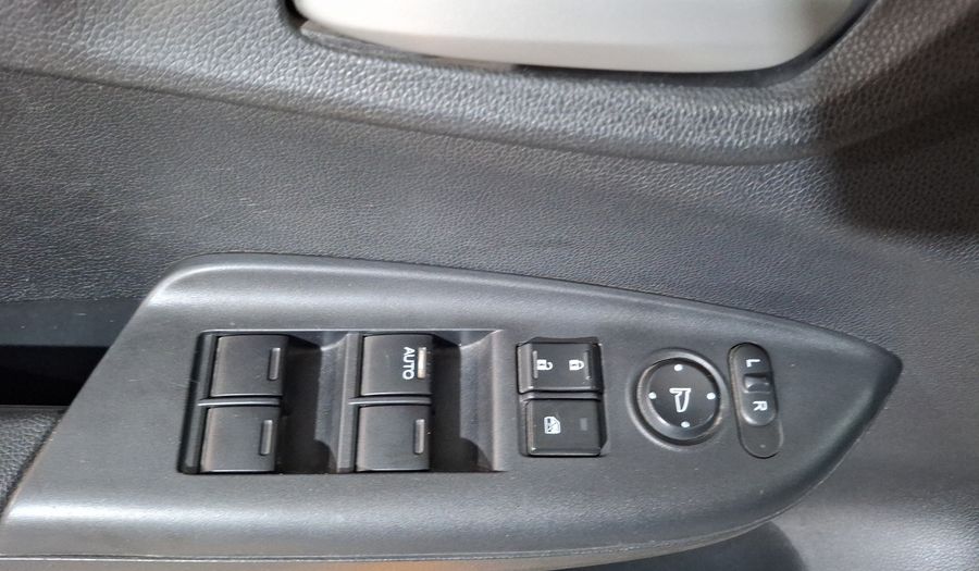 Honda Fit 1.5 FUN MT Hatchback 2015