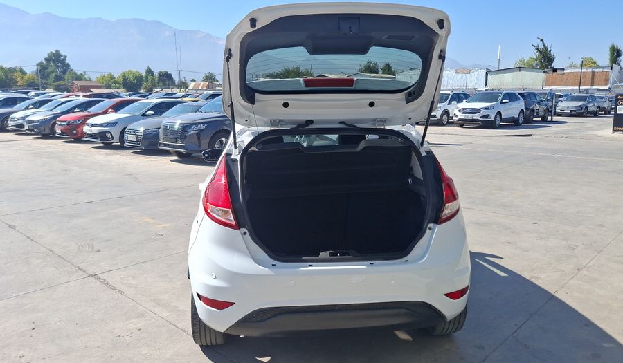 Ford Fiesta 1.6 S PLUS HB Hatchback 2018