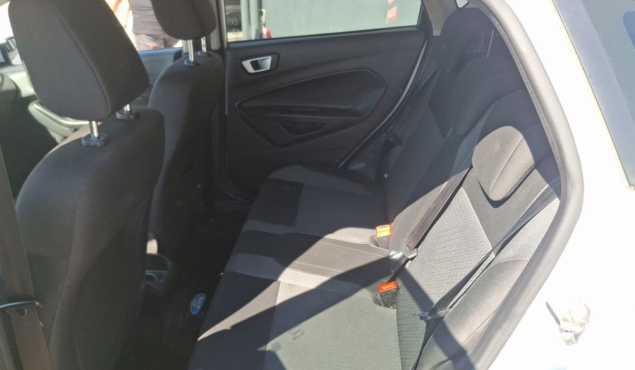 Ford Fiesta 1.6 S PLUS HB Hatchback 2018