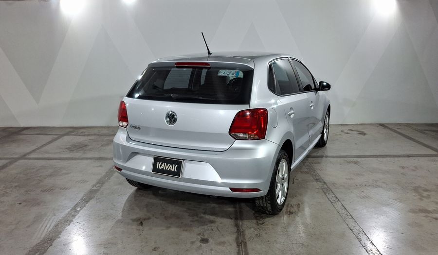Volkswagen Polo 1.6 MT Hatchback 2016