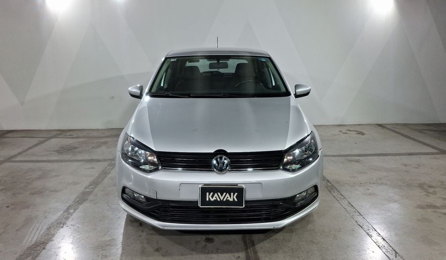 Volkswagen Polo 1.6 MT Hatchback 2016
