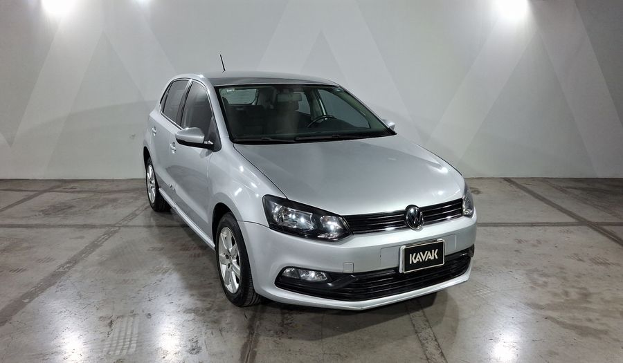 Volkswagen Polo 1.6 MT Hatchback 2016