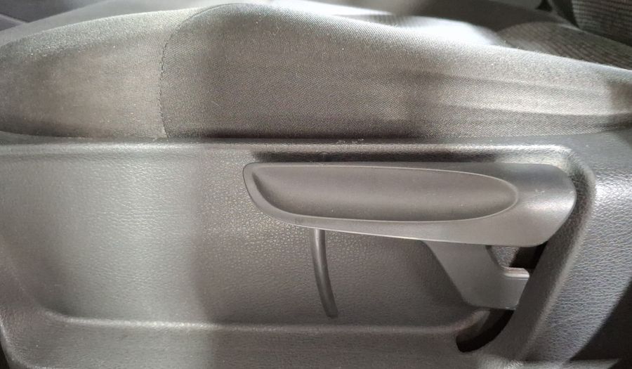 Volkswagen Polo 1.6 MT Hatchback 2016