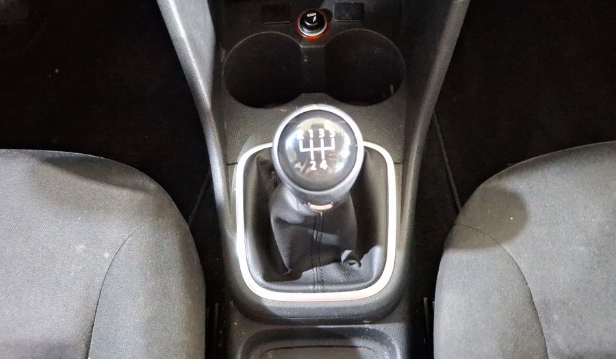 Volkswagen Polo 1.6 MT Hatchback 2016