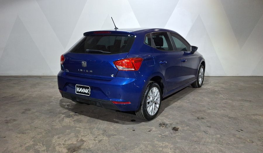 Seat Ibiza 1.6 STYLE Hatchback 2021