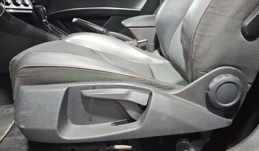 Seat Leon 1.8 SC FR DSG DYNAMIC Hatchback 2016