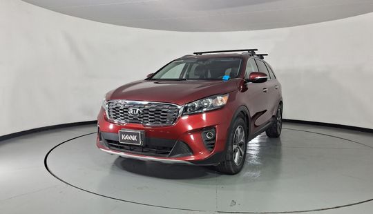 Kia • Sorento
