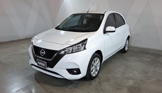 2023 • 35,321 km • Automático