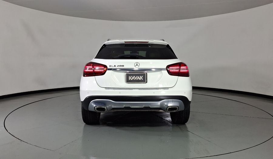 Mercedes Benz Clase Gla 1.6 GLA 200 SPORT DCT Suv 2020