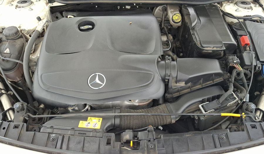 Mercedes Benz Clase Gla 1.6 GLA 200 SPORT DCT Suv 2020