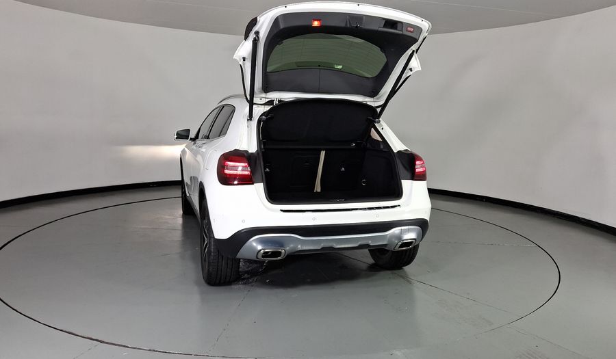 Mercedes Benz Clase Gla 1.6 GLA 200 SPORT DCT Suv 2020