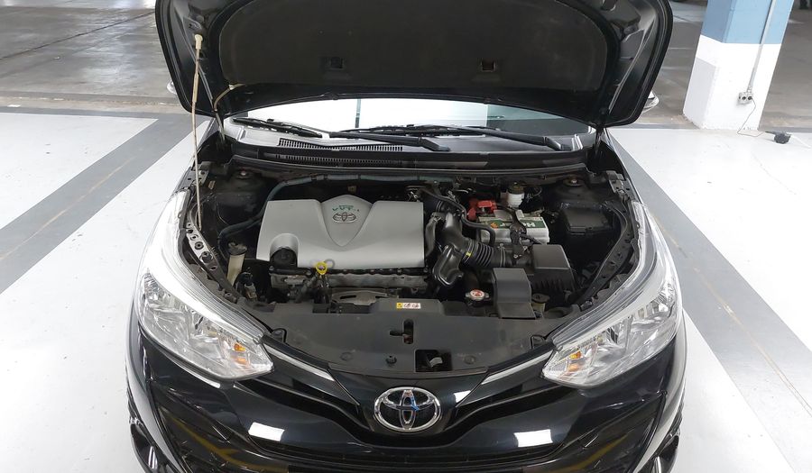 Toyota Yaris 1.5 XS CONNECT CVT Hatchback 2022