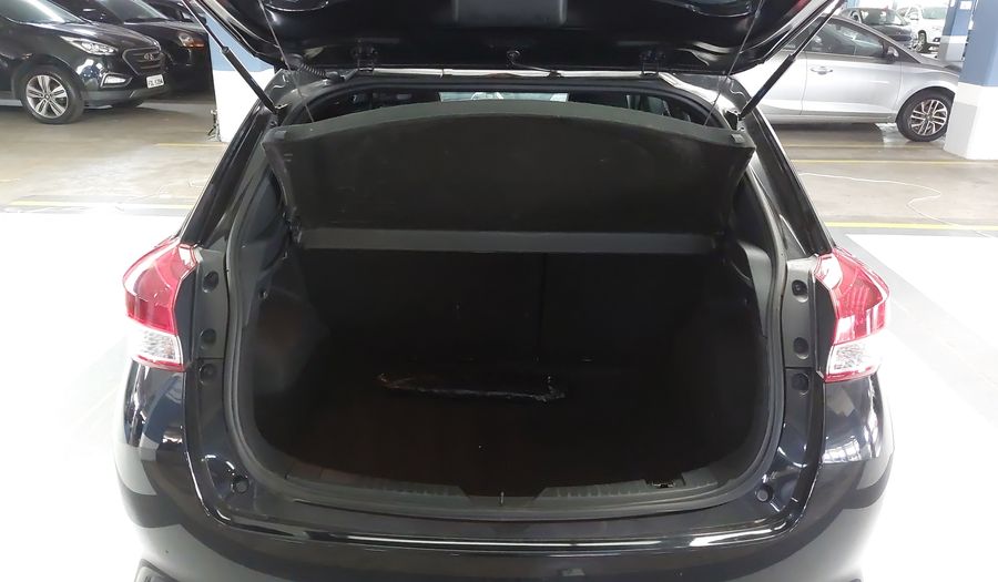 Toyota Yaris 1.5 XS CONNECT CVT Hatchback 2022