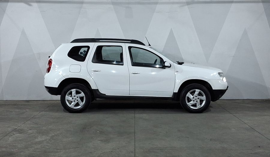 Renault Duster 2.0 DYNAMIQUE MEDIA NAV MT Suv 2015