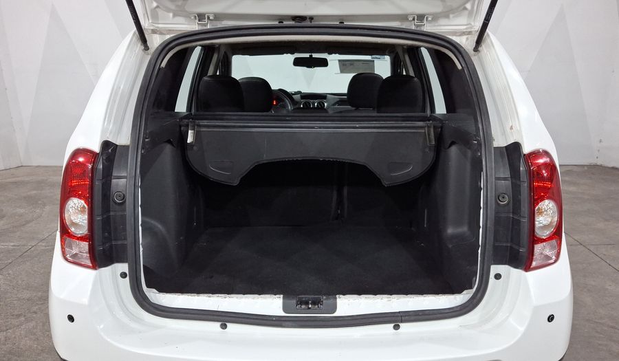 Renault Duster 2.0 DYNAMIQUE MEDIA NAV MT Suv 2015