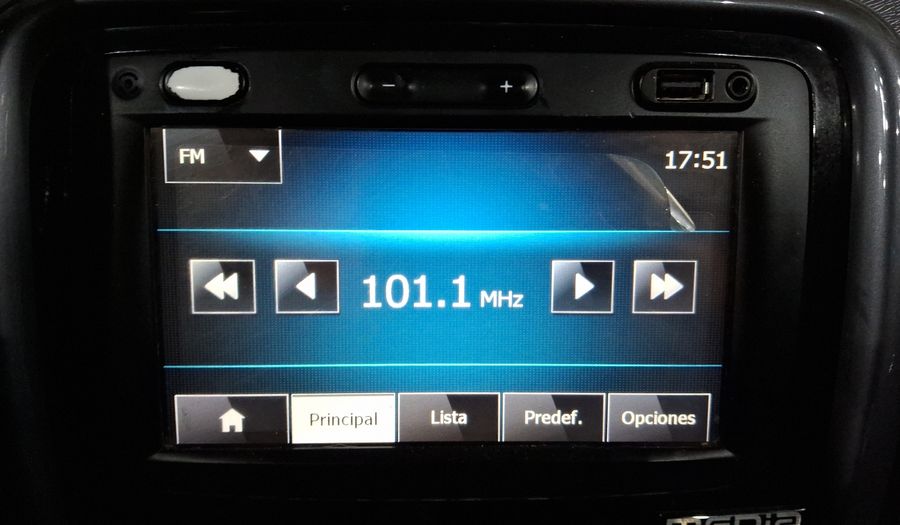 Renault Duster 2.0 DYNAMIQUE MEDIA NAV MT Suv 2015