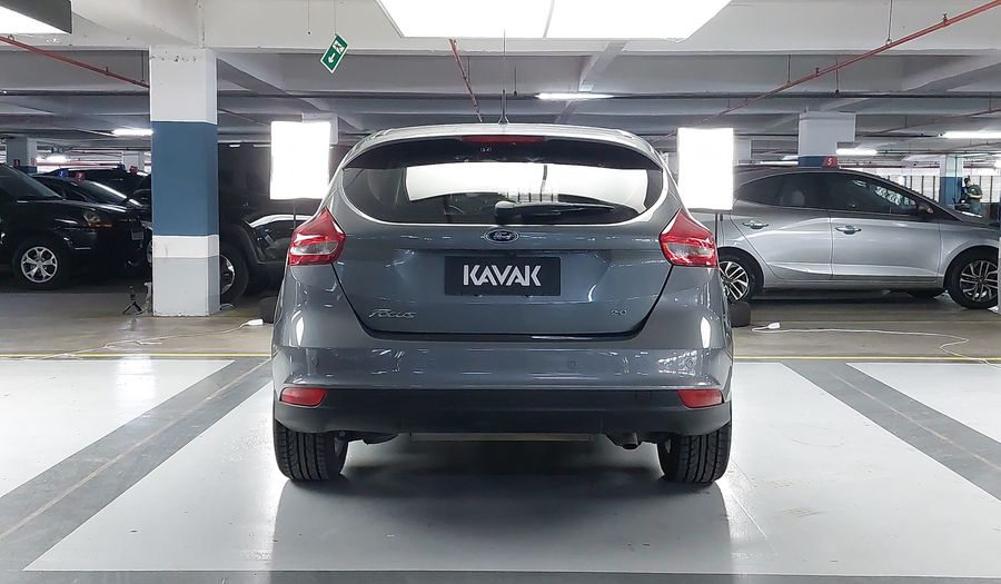 Ford Focus 2.0 SE PLUS AT Hatchback 2017