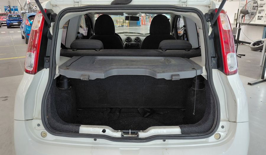 Fiat Uno 1.4 8V ATTRACTIVE 3P Hatchback 2012