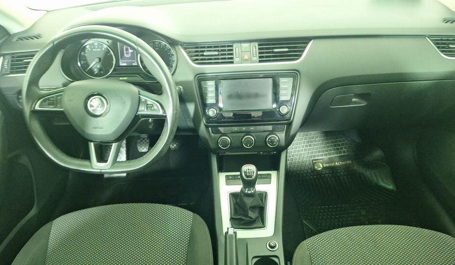 Skoda Octavia 1.4 TSI AMBIENTE Sedan 2016