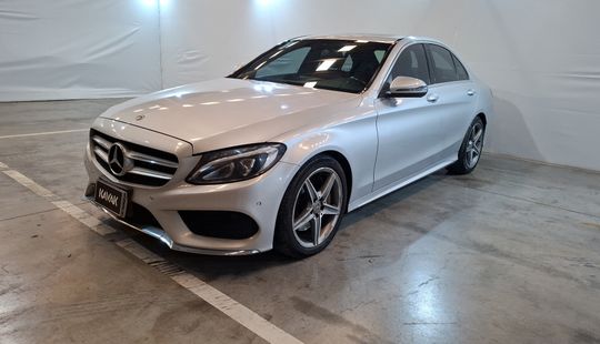 Mercedes Benz • Clase C
