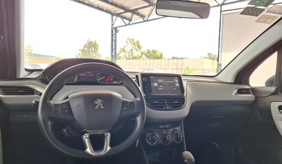 Peugeot 208 1.5 ALLURE TOUCHSCREEN Hatchback 2016