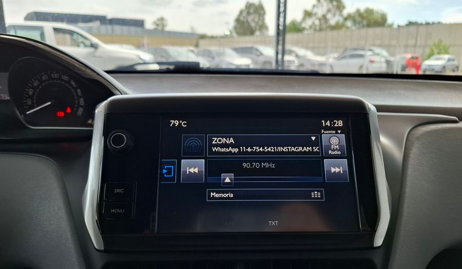 Peugeot 208 1.5 ALLURE TOUCHSCREEN Hatchback 2016