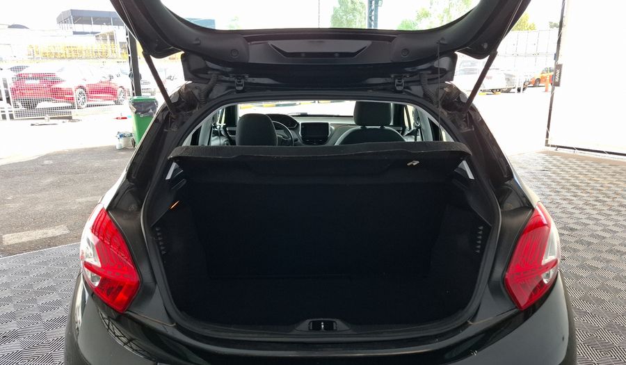 Peugeot 208 1.5 ALLURE TOUCHSCREEN Hatchback 2016