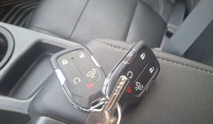 Chevrolet Silverado 5.3 AUTO LT TRAIL BOSS DC 4WD Pickup 2022