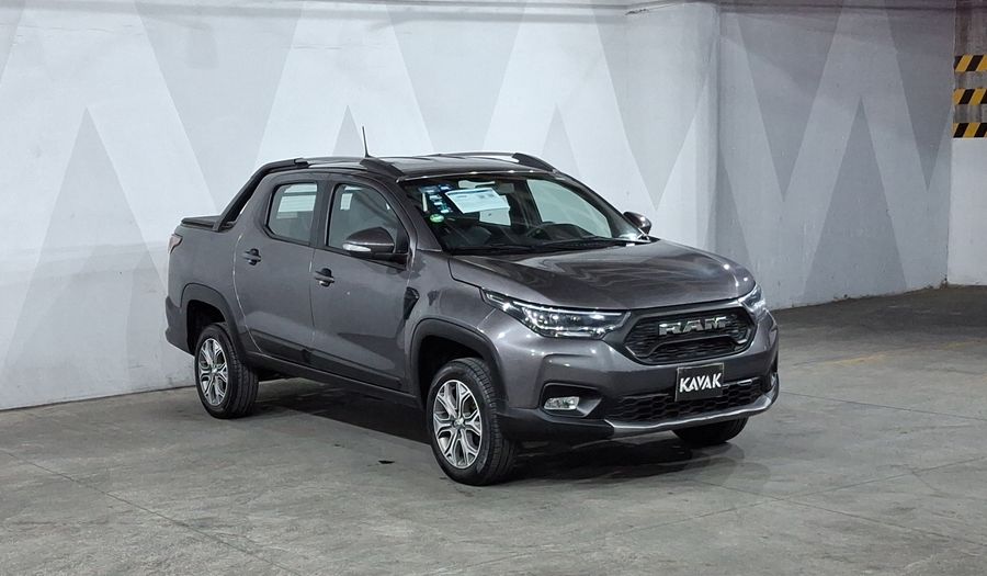 Ram 700 1.3 LARAMIE CREW CAB Pickup 2023