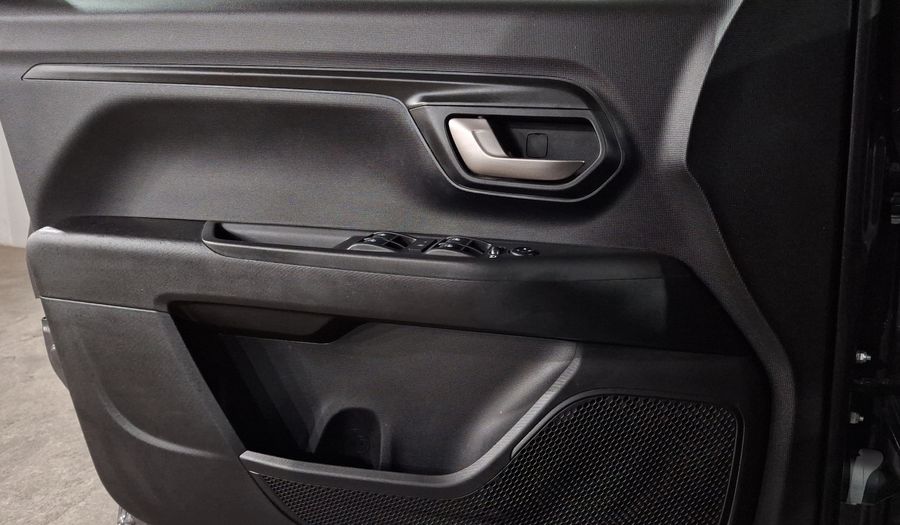 Ram 700 1.3 LARAMIE CREW CAB Pickup 2023