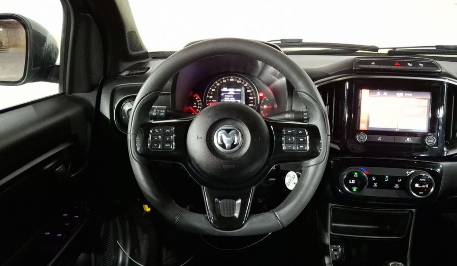 Ram 700 1.3 LARAMIE CREW CAB Pickup 2023