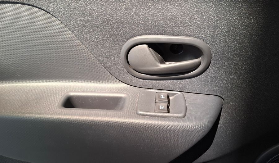 Renault Sandero 1.6 LIFE Hatchback 2024