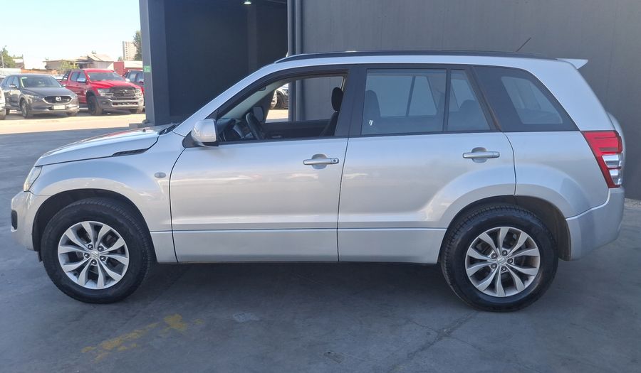 Suzuki Grandnomade 2.4 GLX SPORT Suv 2014