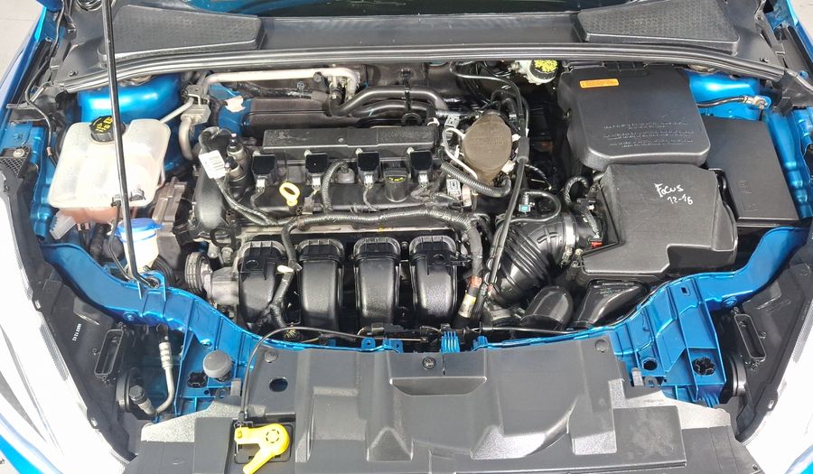 Ford Focus 2.0 SE MT Hatchback 2016
