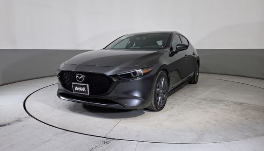 Mazda • Mazda 3