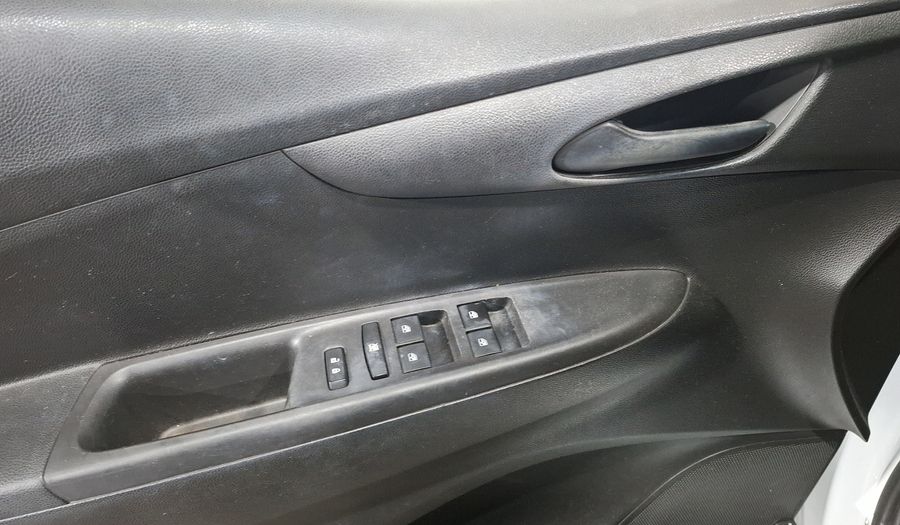 Chevrolet Spark 1.4 LT F AUTO Hatchback 2018