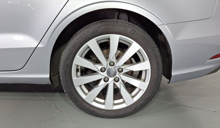 Audi A3 1.4 35 SELECT DCT Sedan 2019