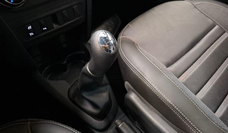 Renault Logan 1.6 INTENS Sedan 2022