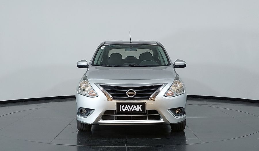 Nissan Versa 1.6 SL CVT Sedan 2019