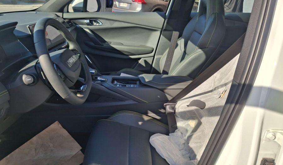 Lync & Co 6 1.5T CORE DCT Suv 2026