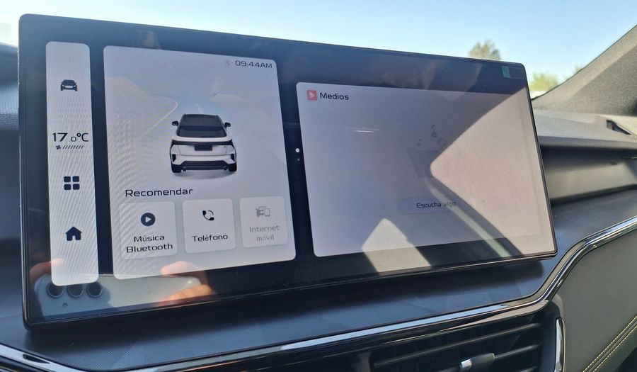 Lync & Co 6 1.5T CORE DCT Suv 2026