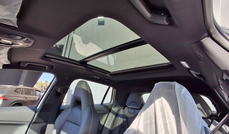 Lync & Co 6 1.5T CORE DCT Suv 2026