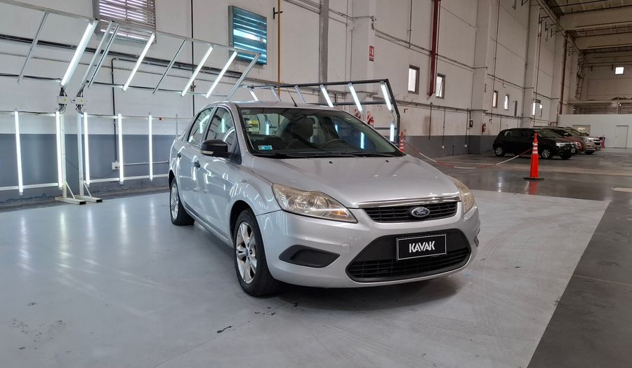 Ford Focus 1.6 STYLE Sedan 2012