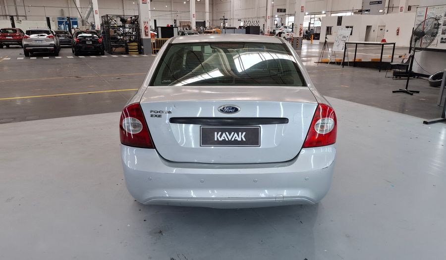 Ford Focus 1.6 STYLE Sedan 2012