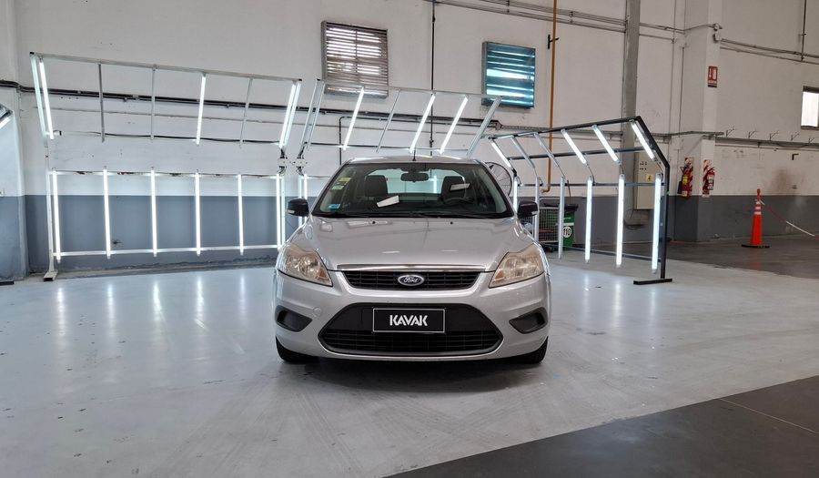 Ford Focus 1.6 STYLE Sedan 2012