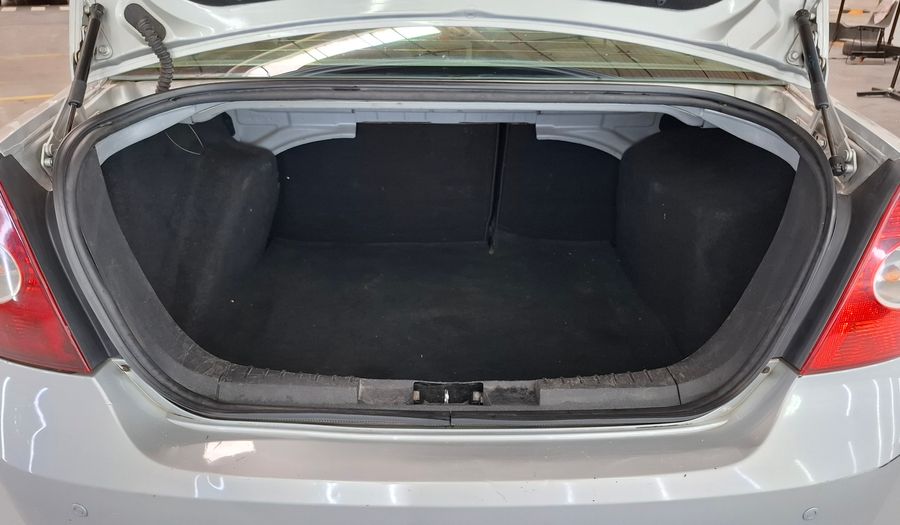 Ford Focus 1.6 STYLE Sedan 2012